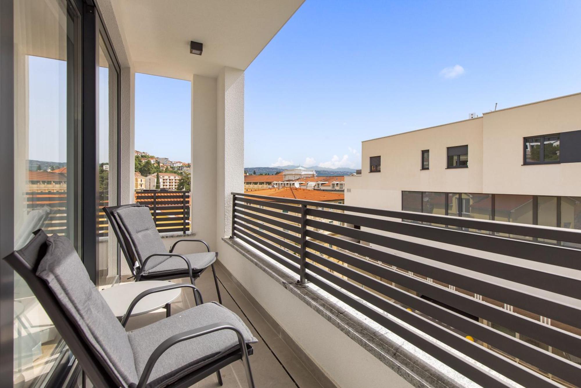אופטיה Belinda Apartments With Balcony & Private Parking מראה חיצוני תמונה