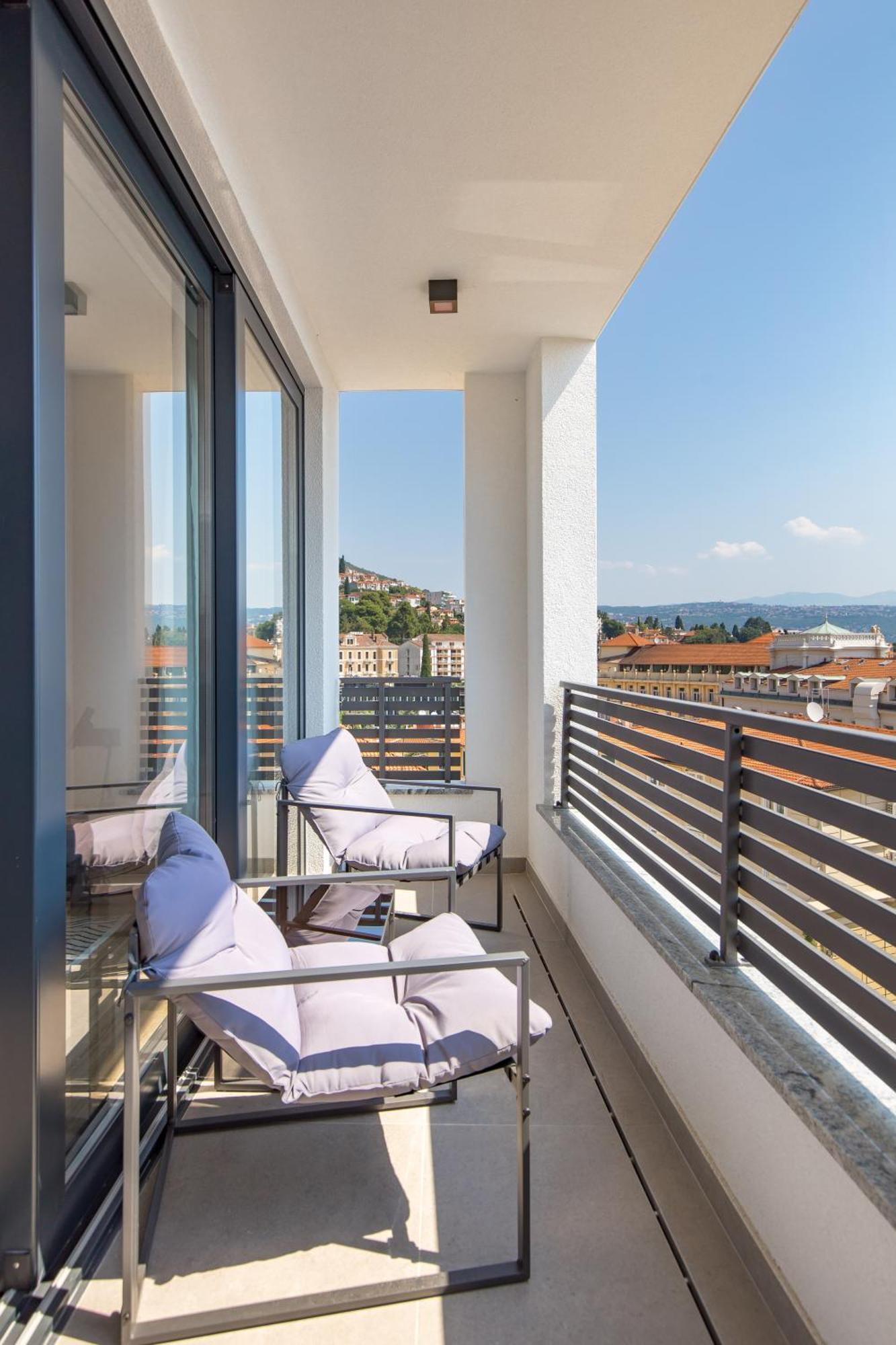 אופטיה Belinda Apartments With Balcony & Private Parking מראה חיצוני תמונה