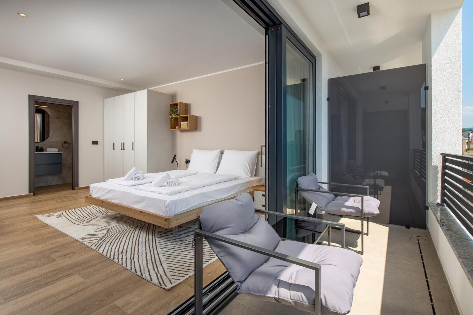 אופטיה Belinda Apartments With Balcony & Private Parking מראה חיצוני תמונה